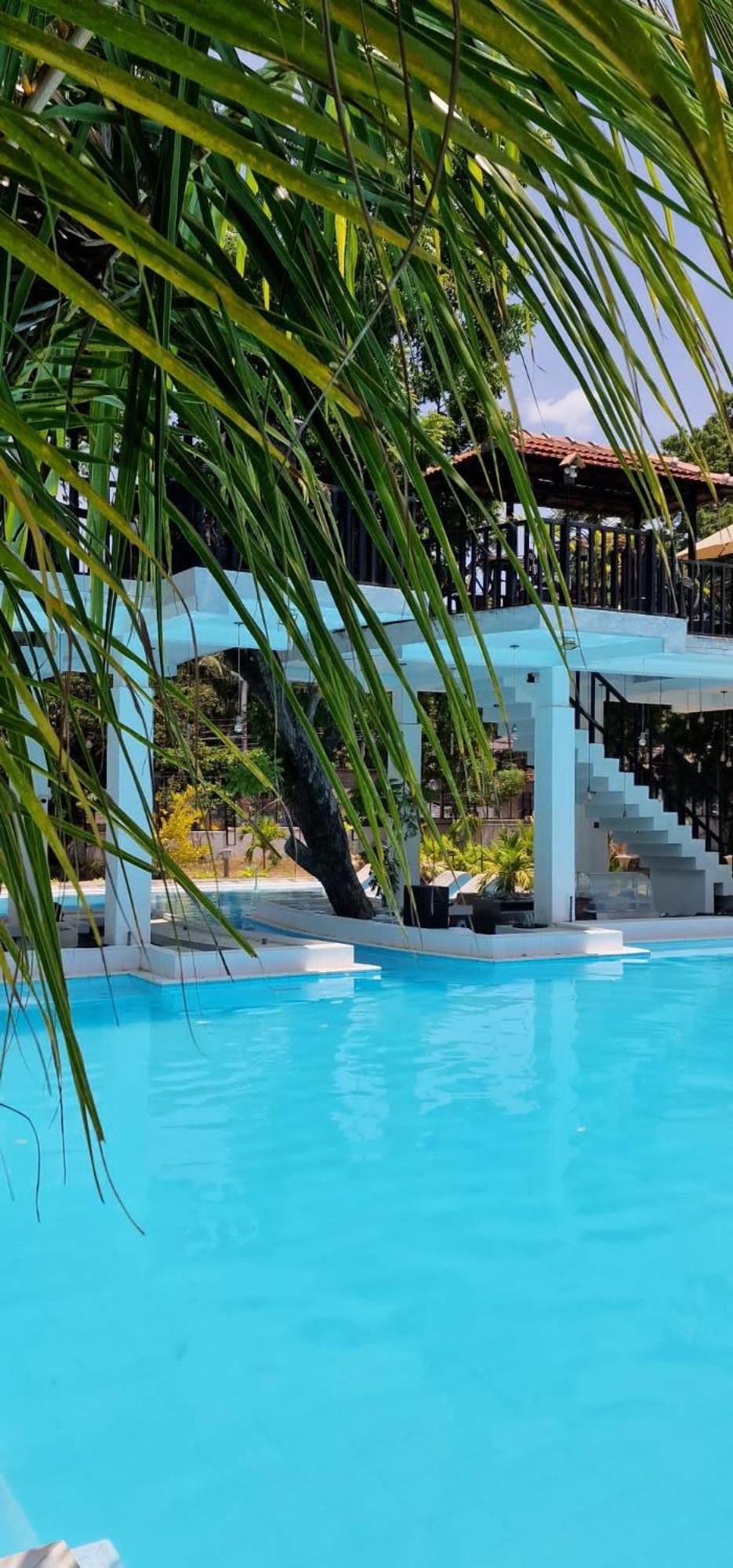 Lucky Beach Resort Тринкомали Экстерьер фото